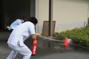 消防訓練 (2)